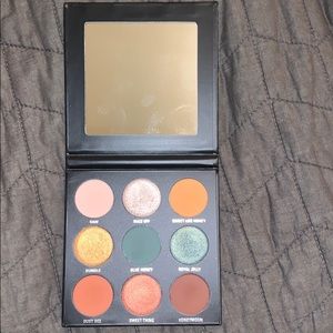 Kylie Cosmetics Blue Honey Palette